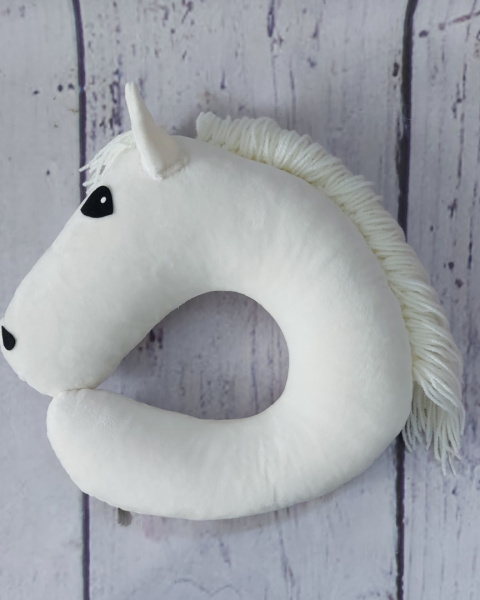 Poduszka - konik CREMELLO